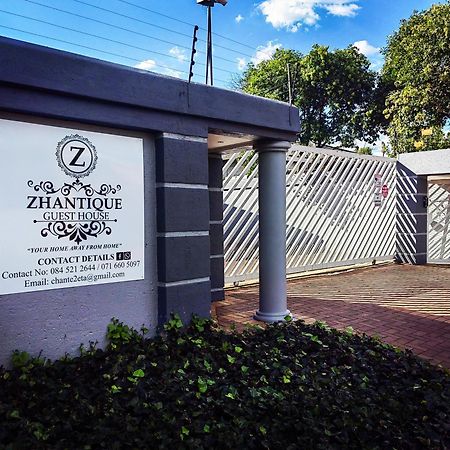 Zhantique Guest House 1- Unit 5 博克斯堡 外观 照片