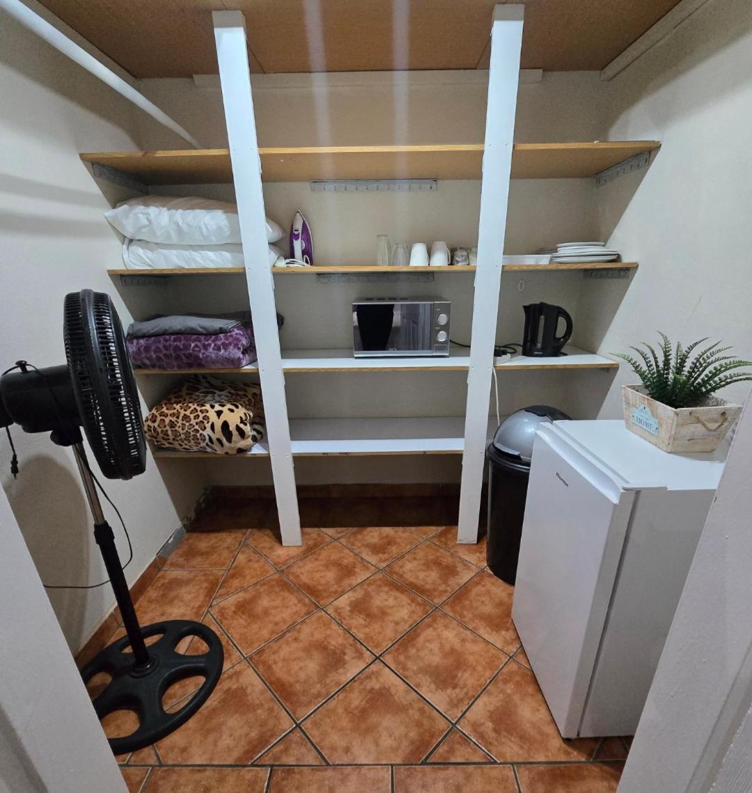 Zhantique Guest House 1- Unit 5 博克斯堡 外观 照片